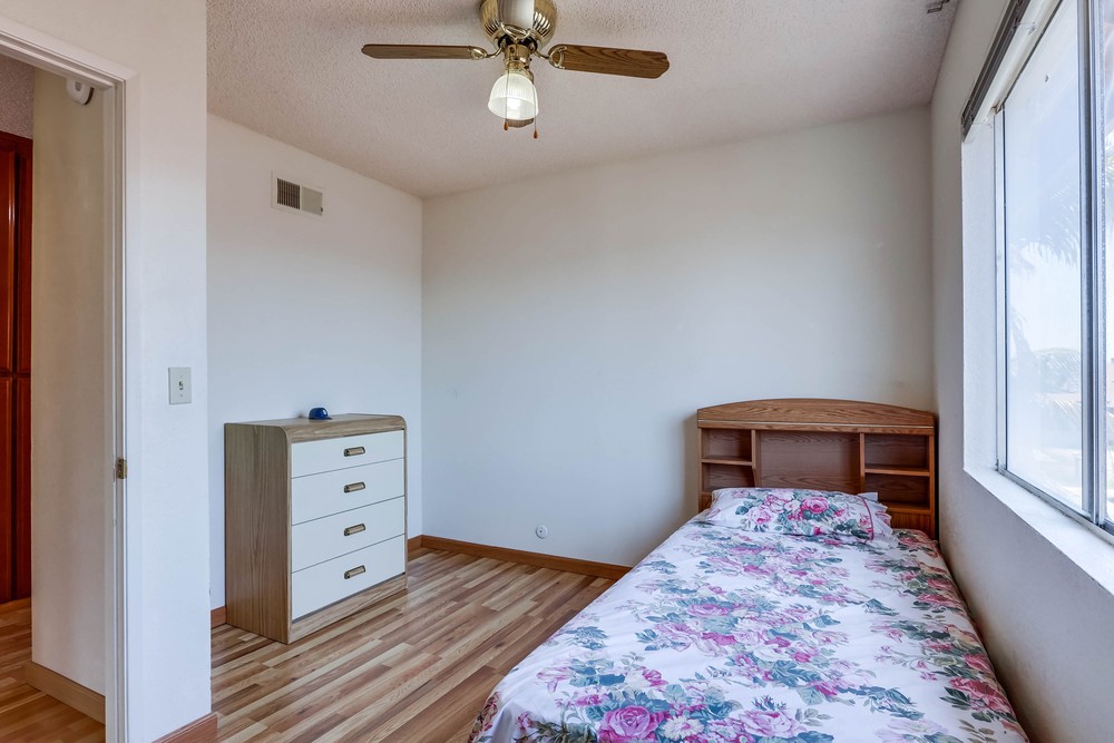 Virtual tour photo 29 of 37 for 584 Parkwood Dr