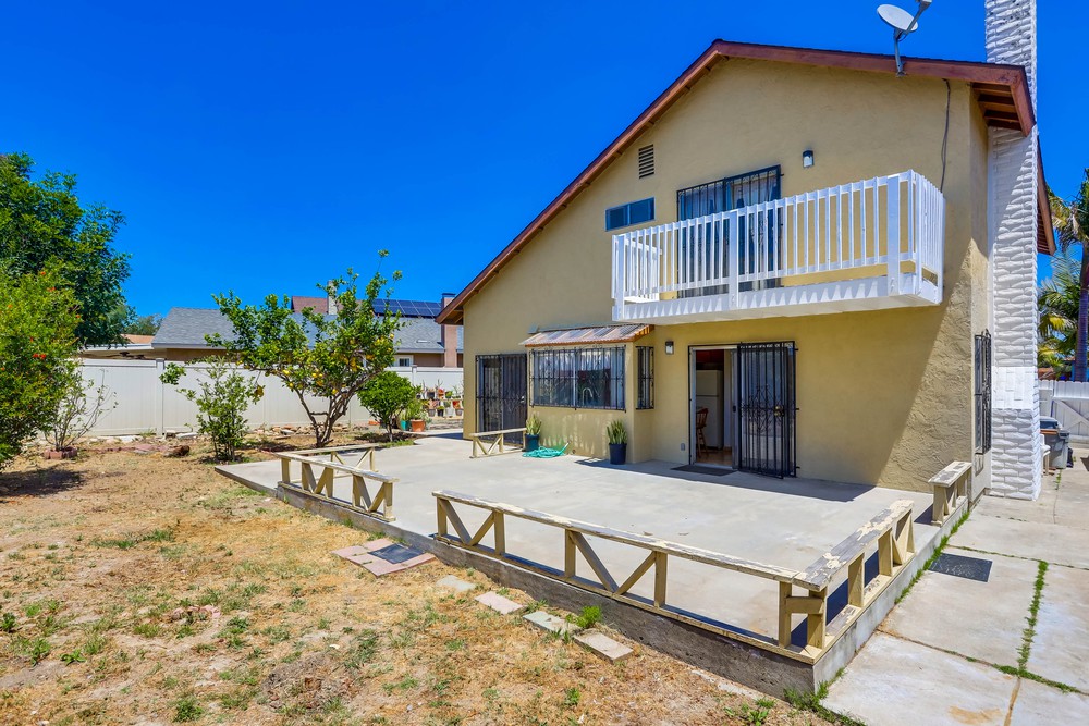 Virtual tour photo 36 of 37 for 584 Parkwood Dr
