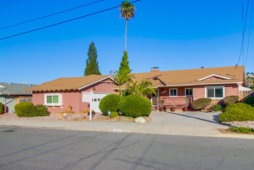 Virtual tour photo 1 of 63 for 5841 Hampton Ct