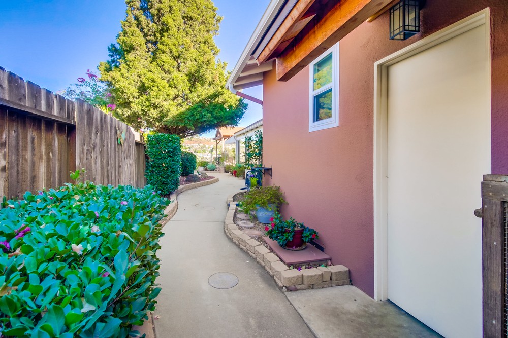 Virtual tour photo 43 of 63 for 5841 Hampton Ct