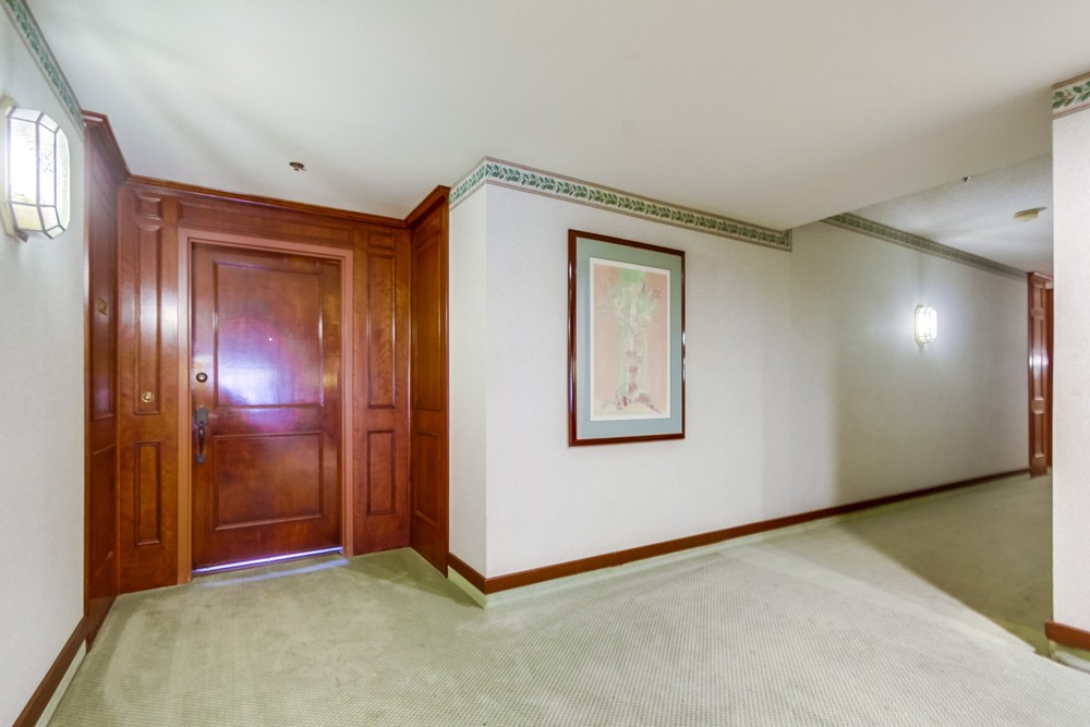 Virtual tour photo 13 of 57 for 5845 Friars Rd APT 1412