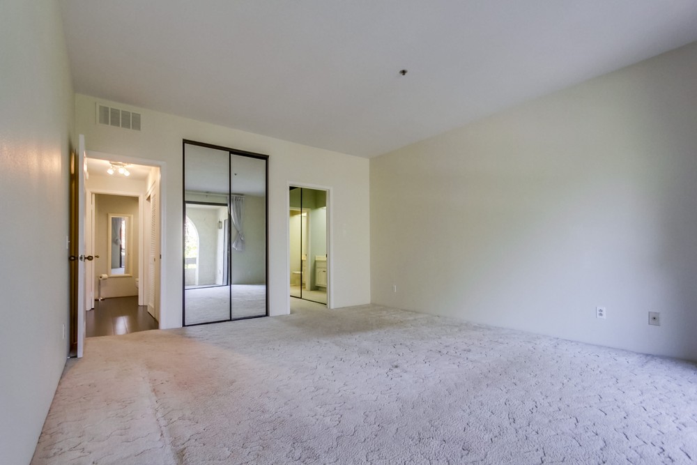 Virtual tour photo 33 of 57 for 5845 Friars Rd APT 1412