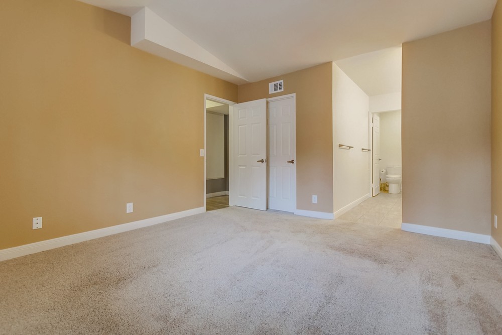 Virtual tour photo 25 of 42 for 5846 Mission Center Rd a