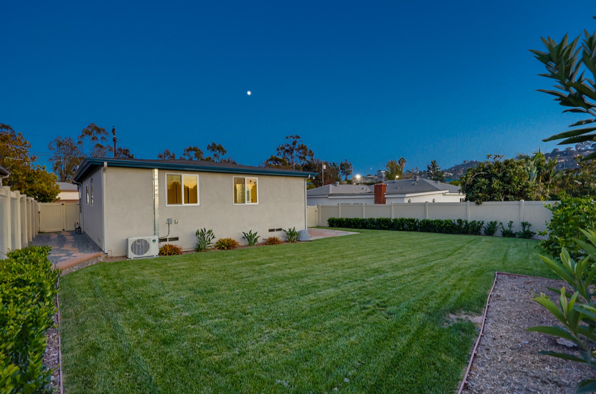 Virtual tour photo 11 of 82 for 5850 Jan Dr