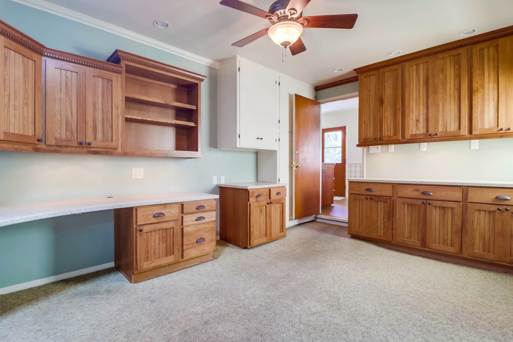 Virtual tour photo 17 of 57 for 5853 Adelaide Ave