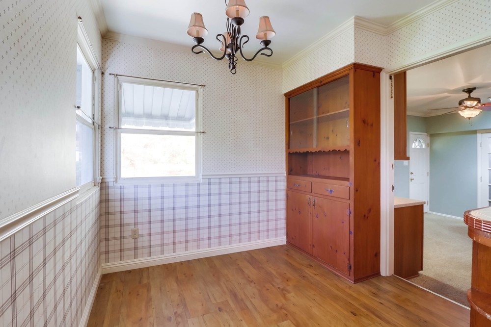 Virtual tour photo 20 of 57 for 5853 Adelaide Ave