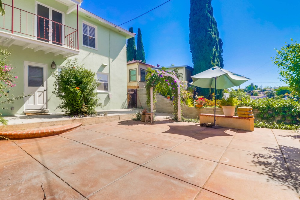 Virtual tour photo 40 of 57 for 5853 Adelaide Ave