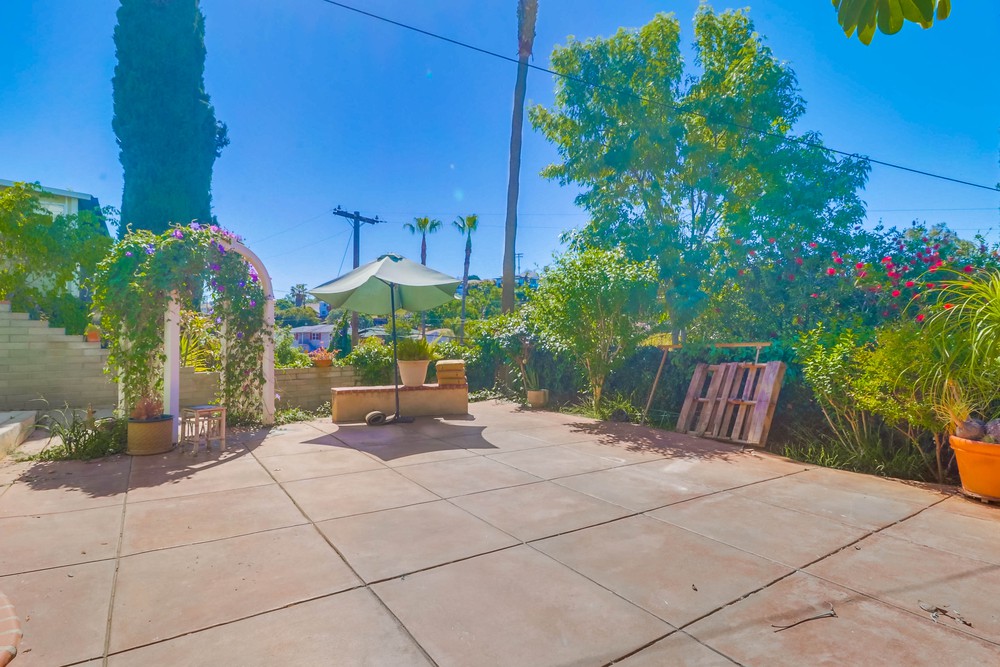 Virtual tour photo 42 of 57 for 5853 Adelaide Ave