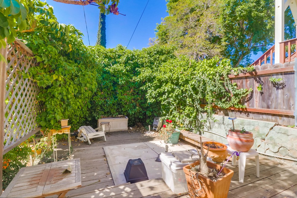 Virtual tour photo 43 of 57 for 5853 Adelaide Ave