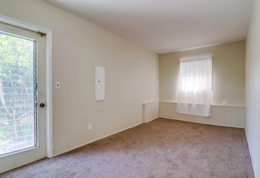 Virtual tour photo 57 of 57 for 5853 Adelaide Ave