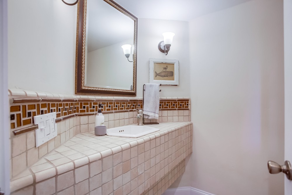 Virtual tour photo 19 of 37 for 5854 Mission Center Rd UNIT C