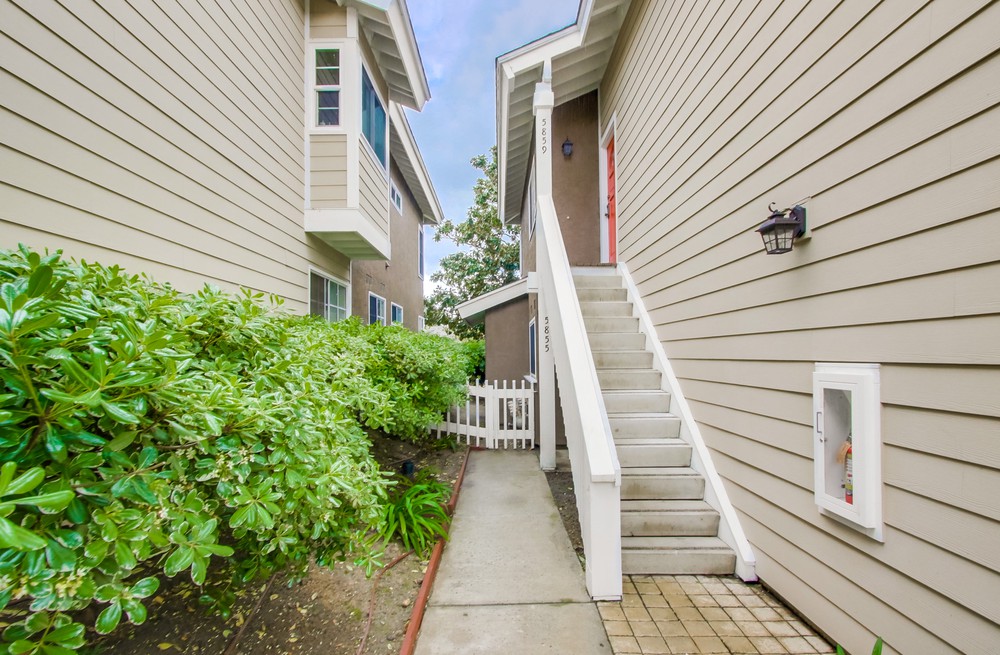 Virtual tour photo 3 of 30 for 5855 Mt Alifan Dr