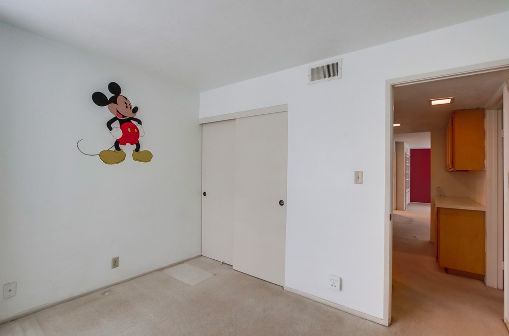 Virtual tour photo 27 of 30 for 5855 Mt Alifan Dr