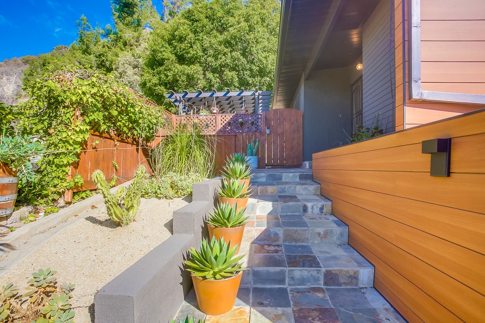 Virtual tour photo 7 of 51 for 5858 Adobe Falls Rd