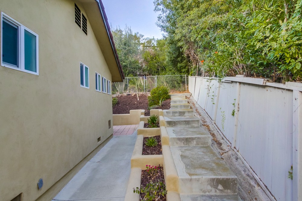 Virtual tour photo 79 of 79 for 5859 Madra Ave