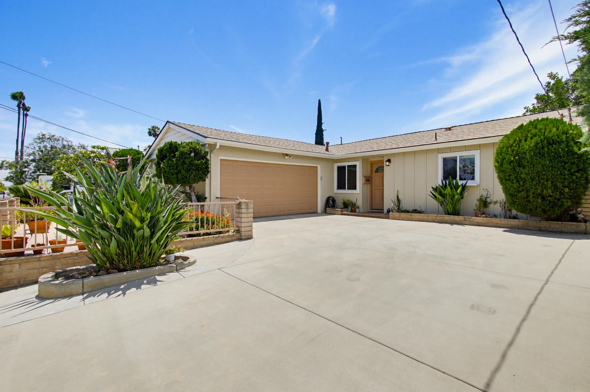 Virtual tour photo 4 of 53 for 5860 Yorkshire Ave