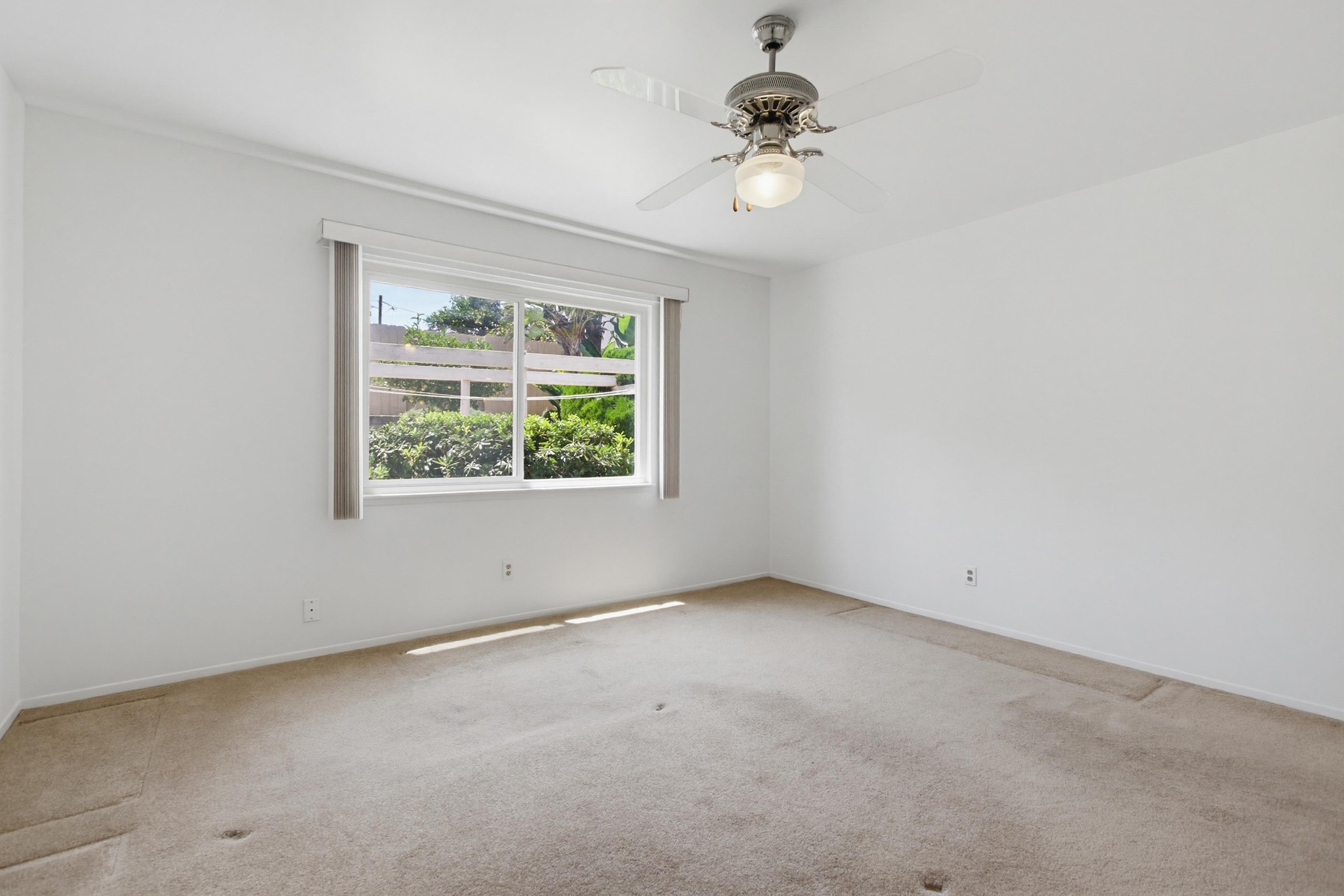 Virtual tour photo 35 of 53 for 5860 Yorkshire Ave