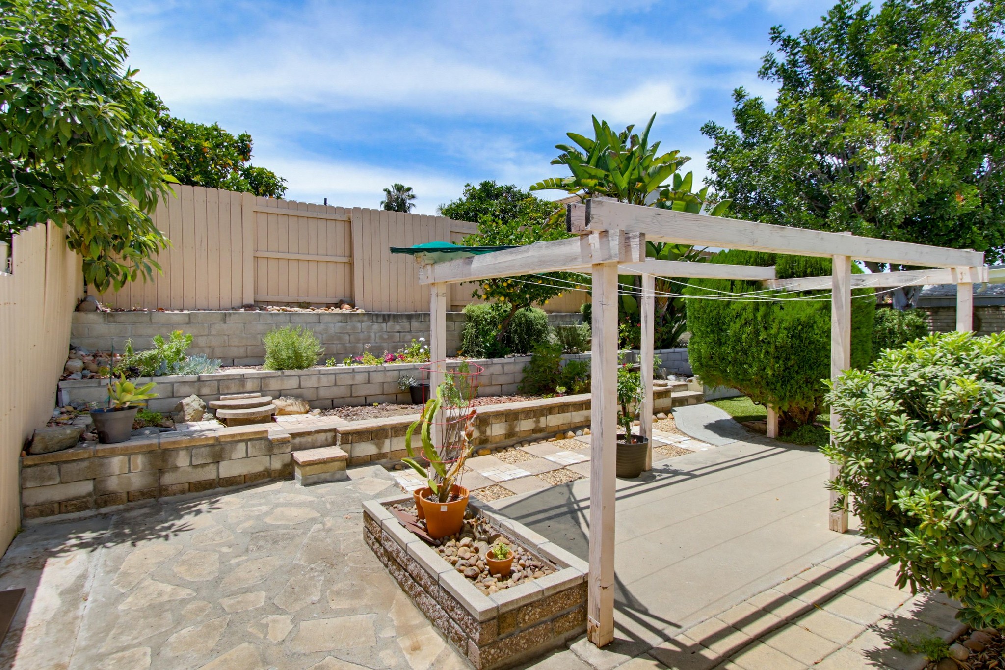 Virtual tour photo 47 of 53 for 5860 Yorkshire Ave