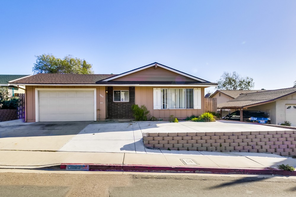 Virtual tour photo 1 of 41 for 5863 Division St