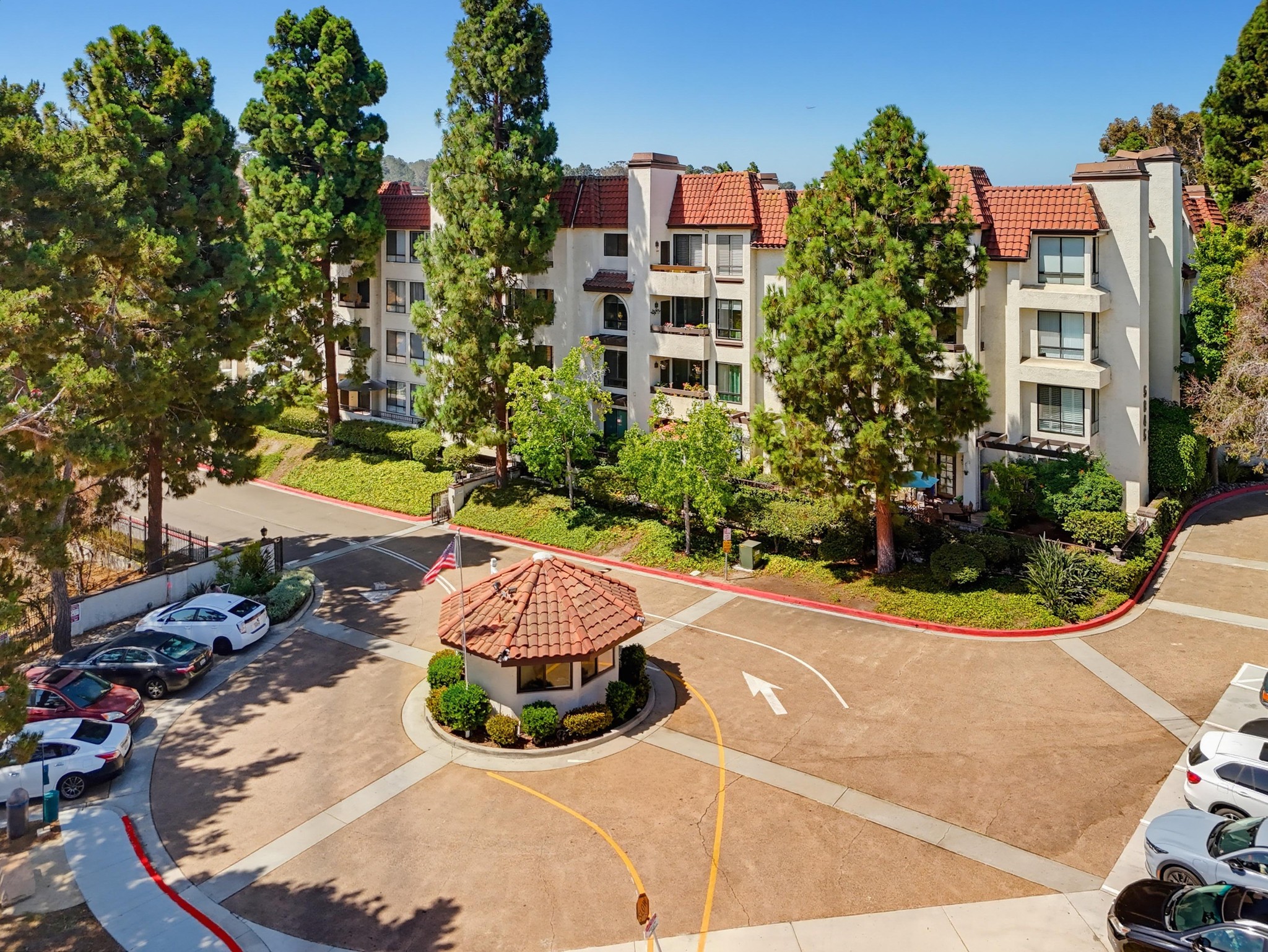 Virtual tour photo 13 of 12 for 5865 Friars Rd Apt 3104