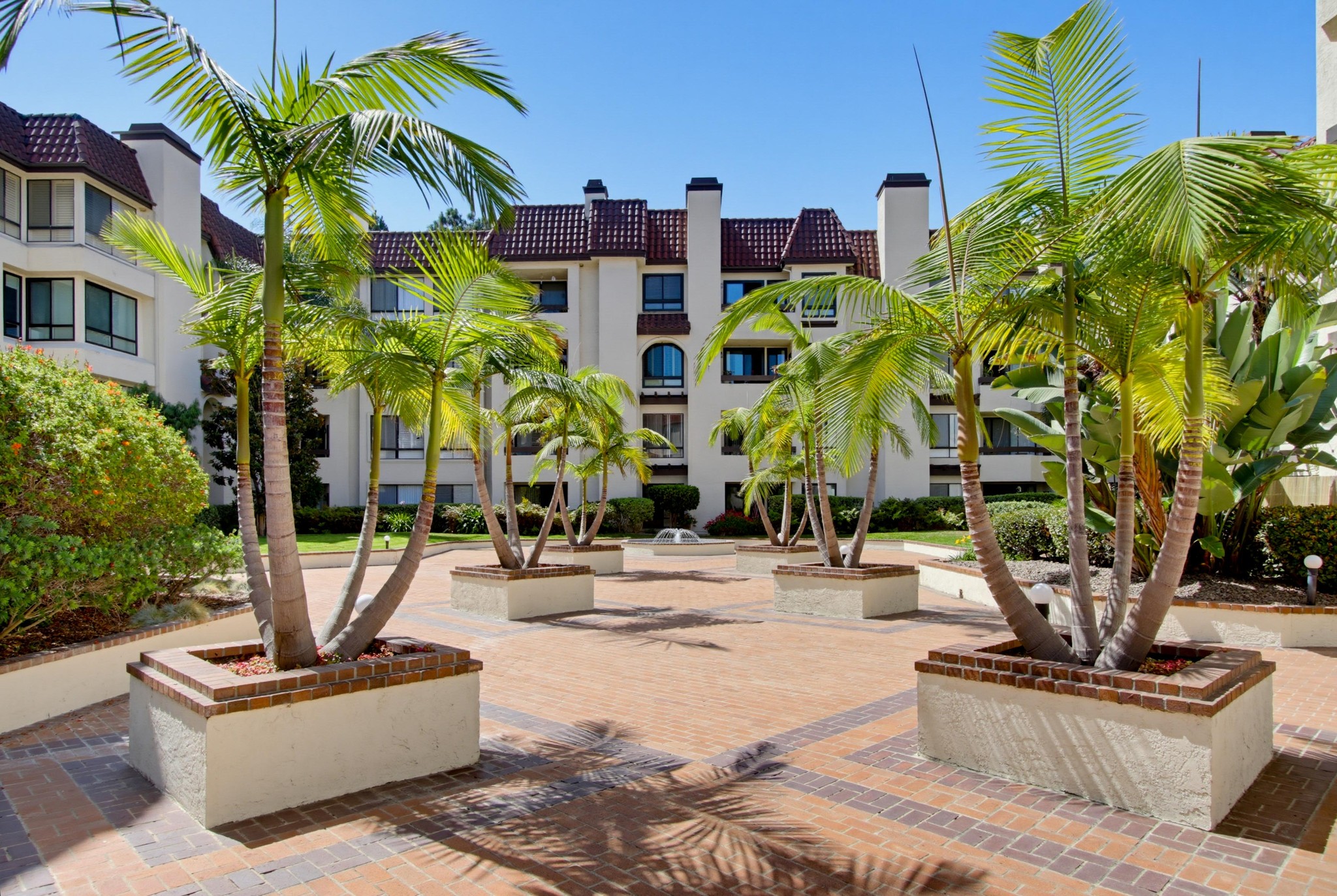 Virtual tour photo 3 of 49 for 5865 Friars Rd Apt 3104