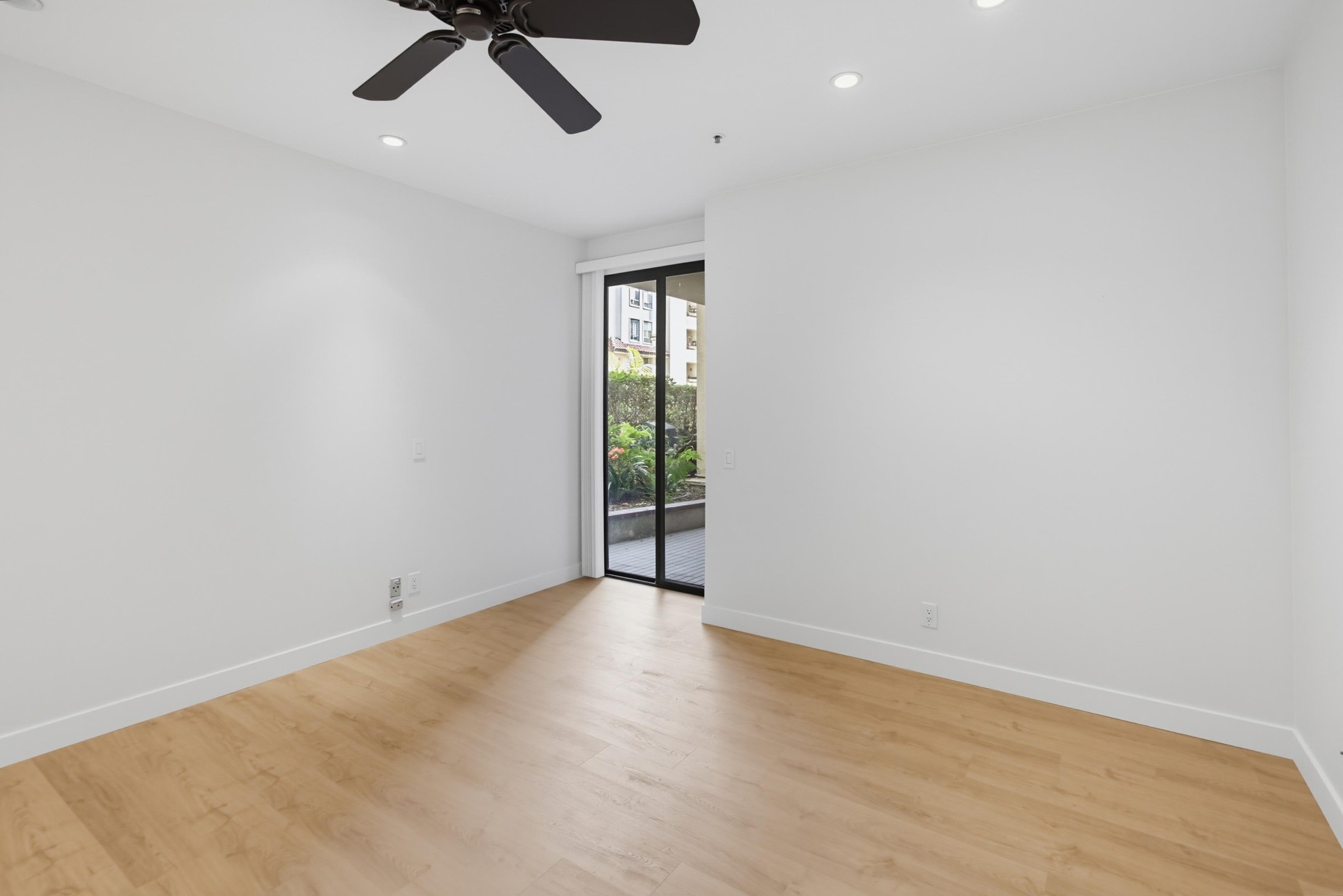 Virtual tour photo 19 of 49 for 5865 Friars Rd Apt 3104