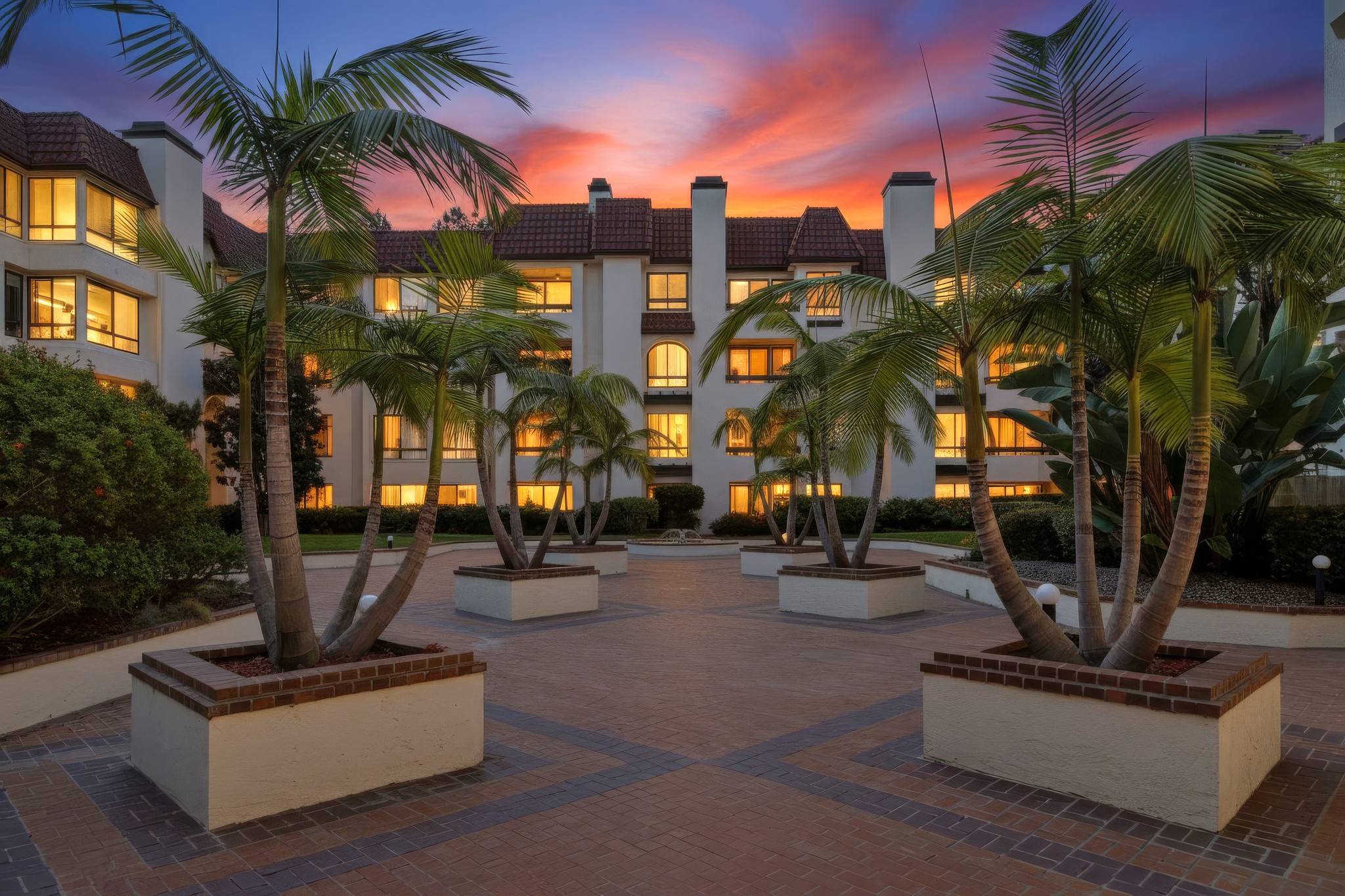 Virtual tour photo 1 of 49 for 5865 Friars Rd Apt 3104
