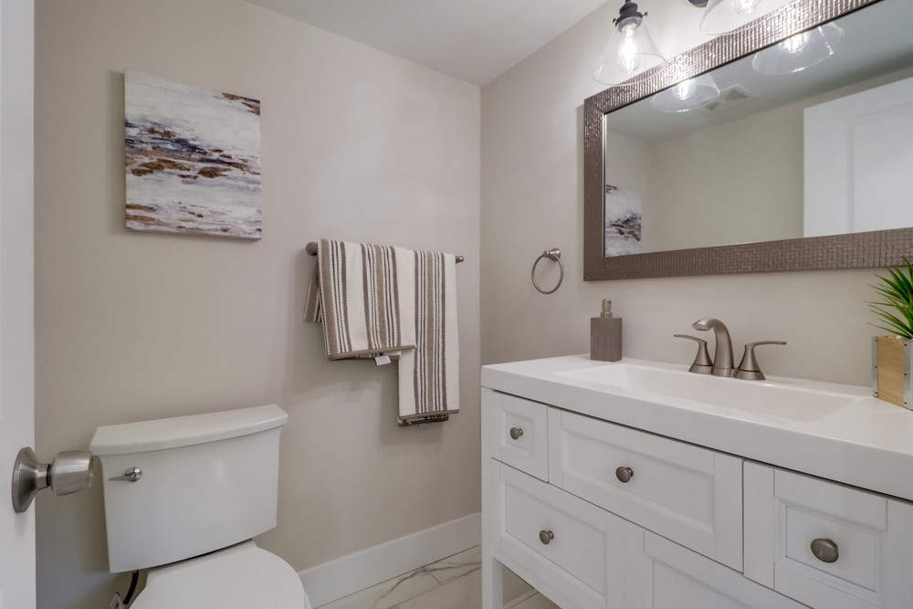 Virtual tour photo 28 of 55 for 5868 Alta Vista Ave