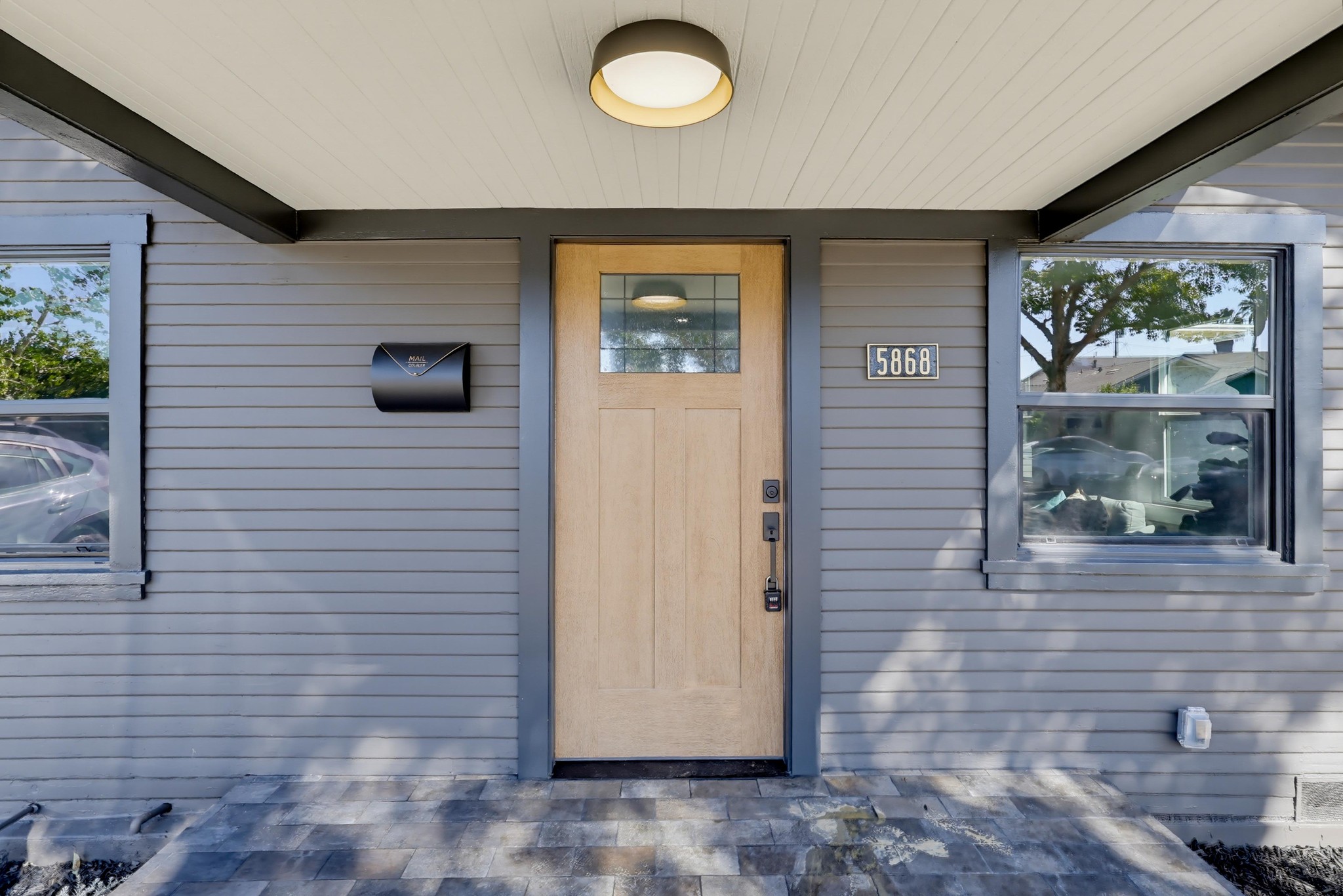 Virtual tour photo 5 of 62 for 5868 Myrtle Ave