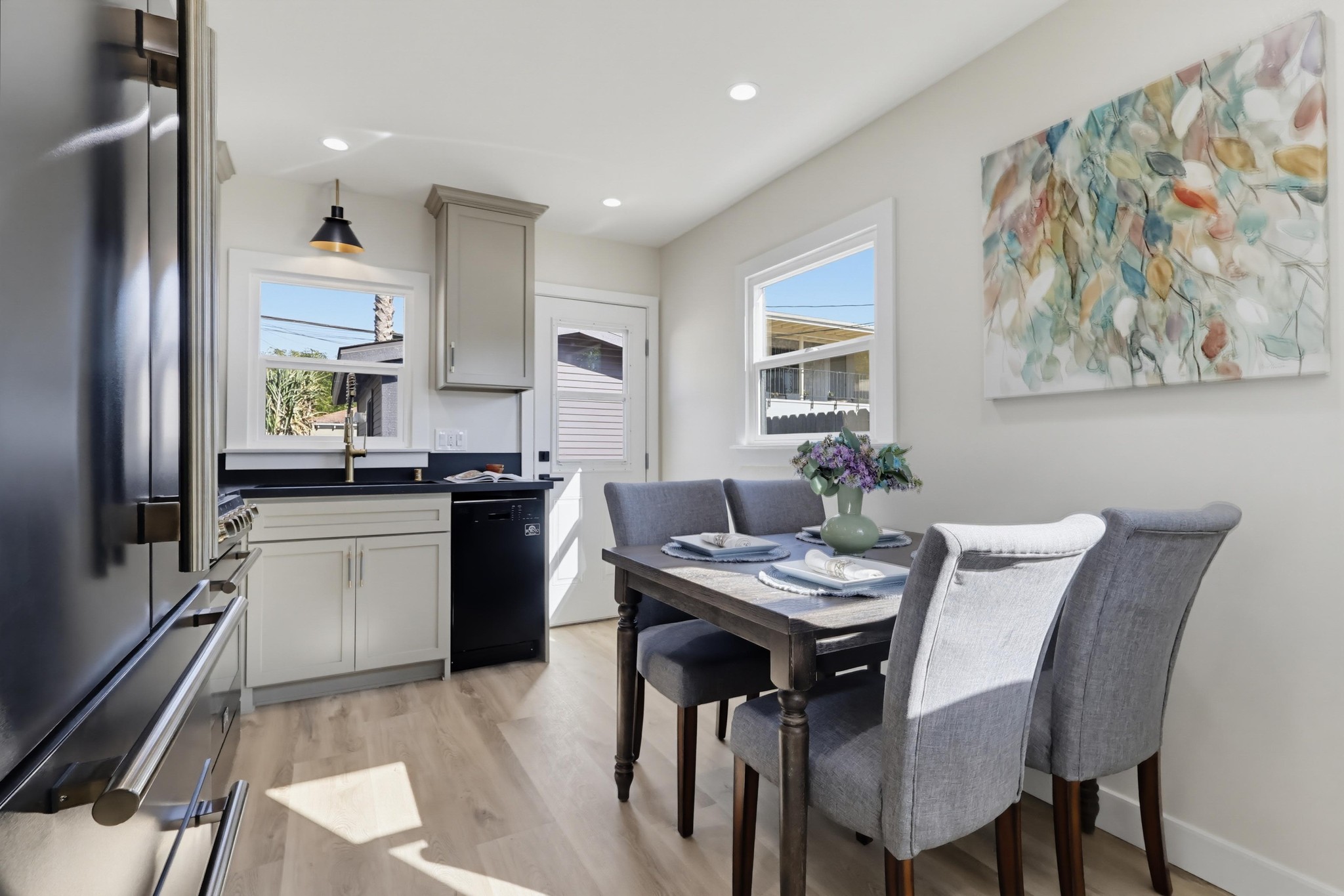 Virtual tour photo 13 of 62 for 5868 Myrtle Ave