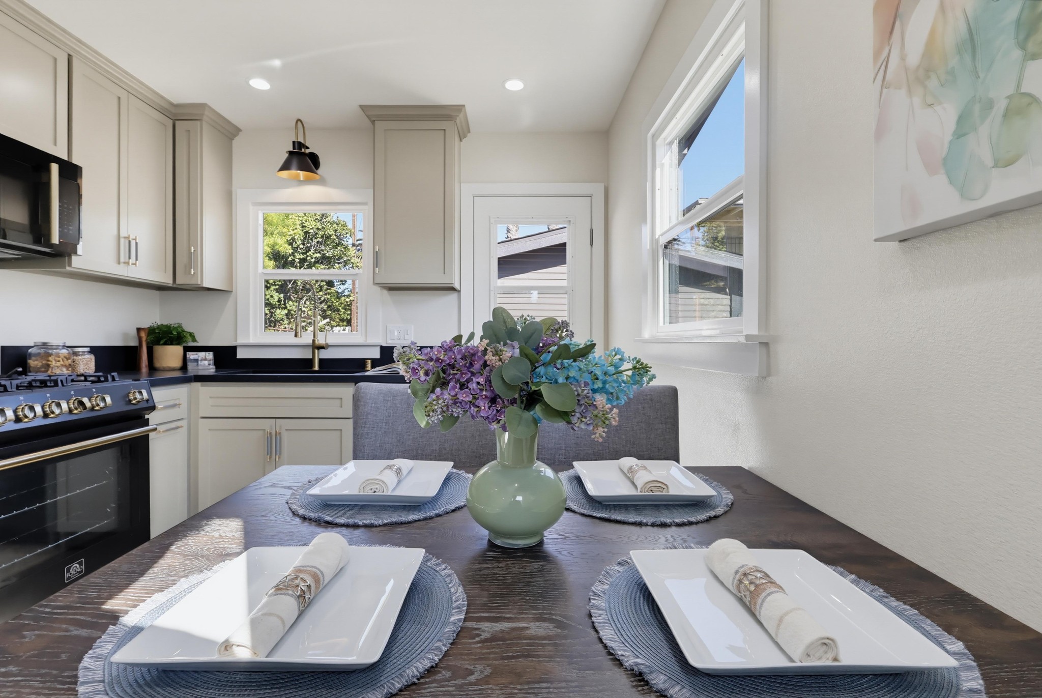 Virtual tour photo 15 of 62 for 5868 Myrtle Ave
