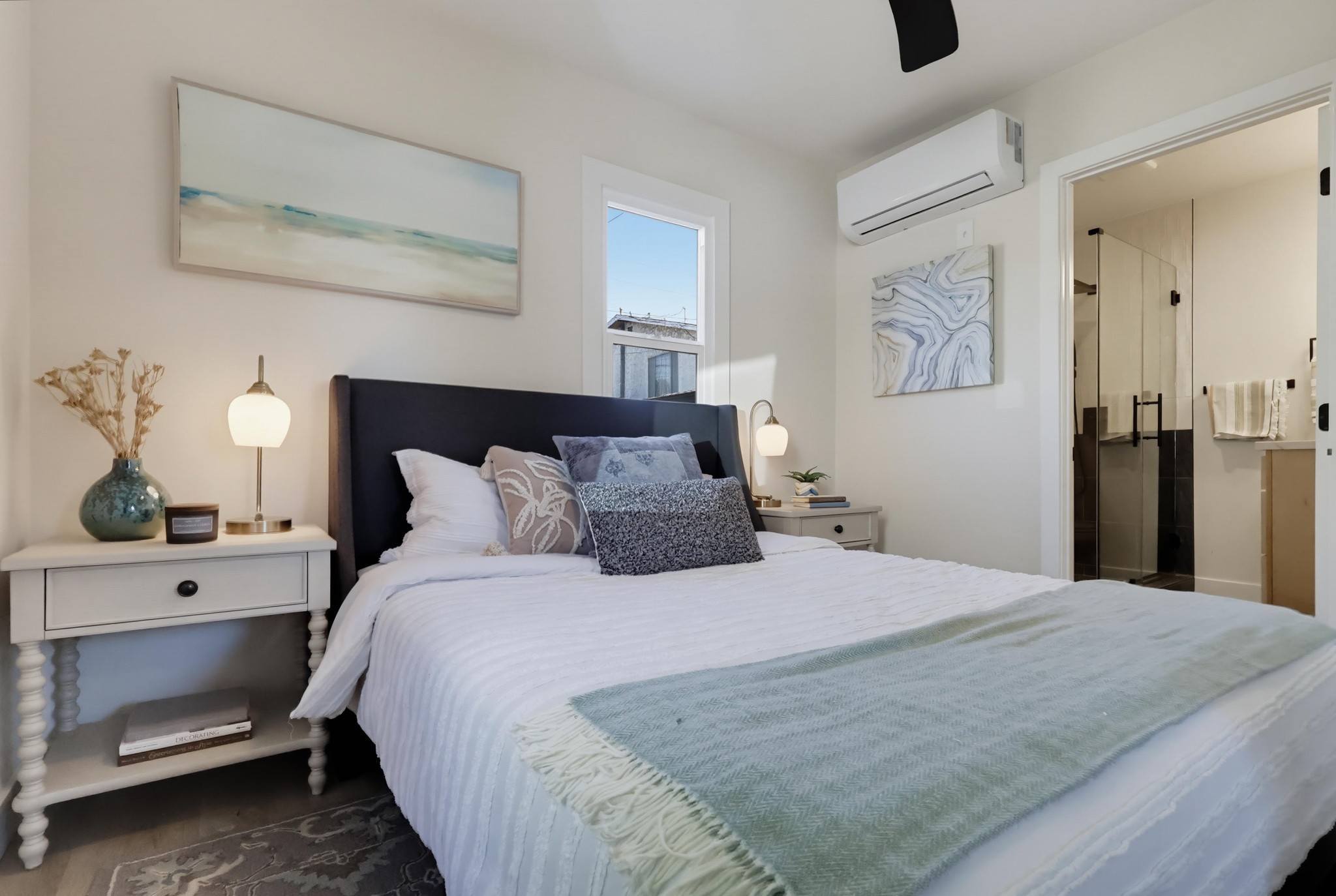 Virtual tour photo 28 of 62 for 5868 Myrtle Ave