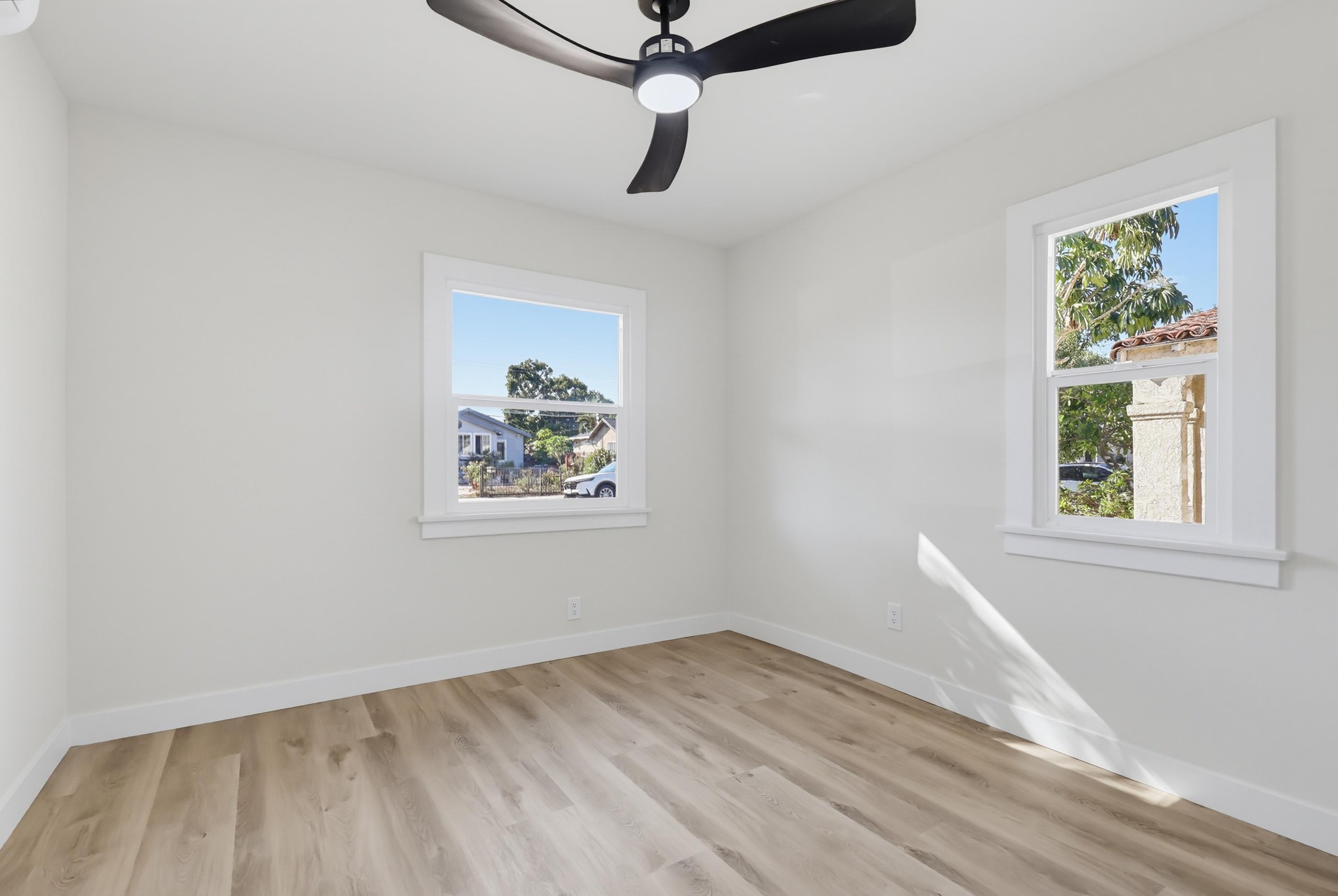 Virtual tour photo 36 of 62 for 5868 Myrtle Ave