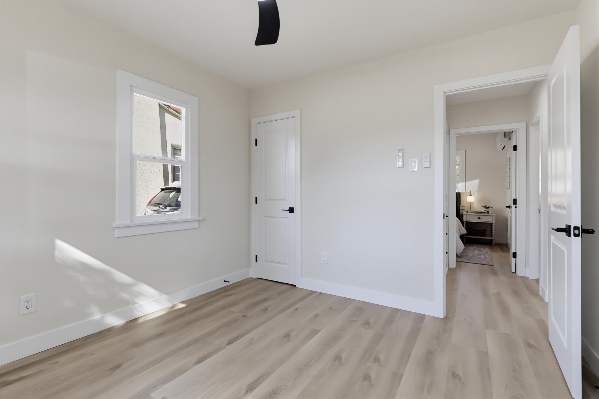 Virtual tour photo 39 of 62 for 5868 Myrtle Ave