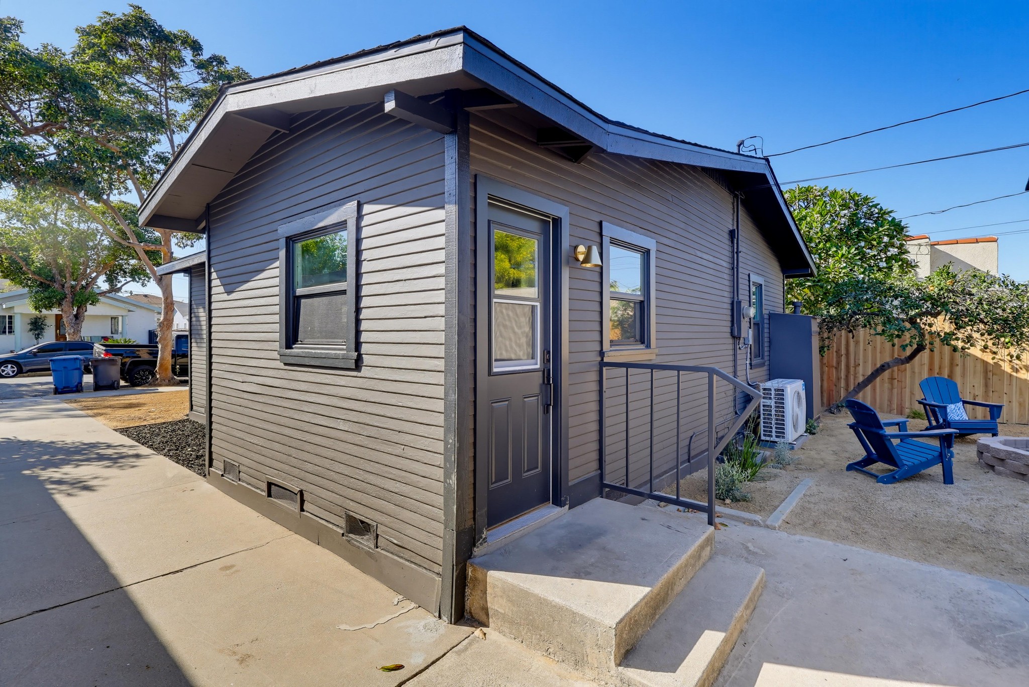 Virtual tour photo 42 of 62 for 5868 Myrtle Ave