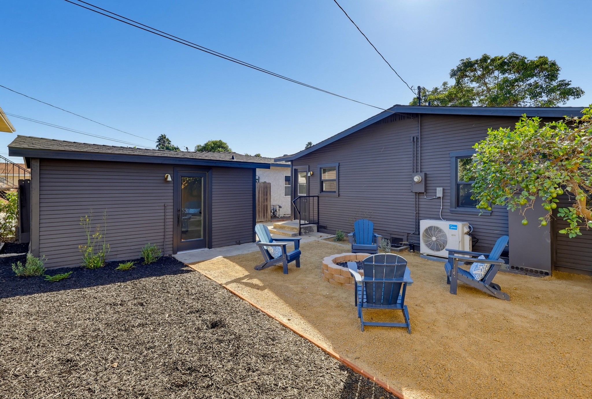 Virtual tour photo 53 of 62 for 5868 Myrtle Ave