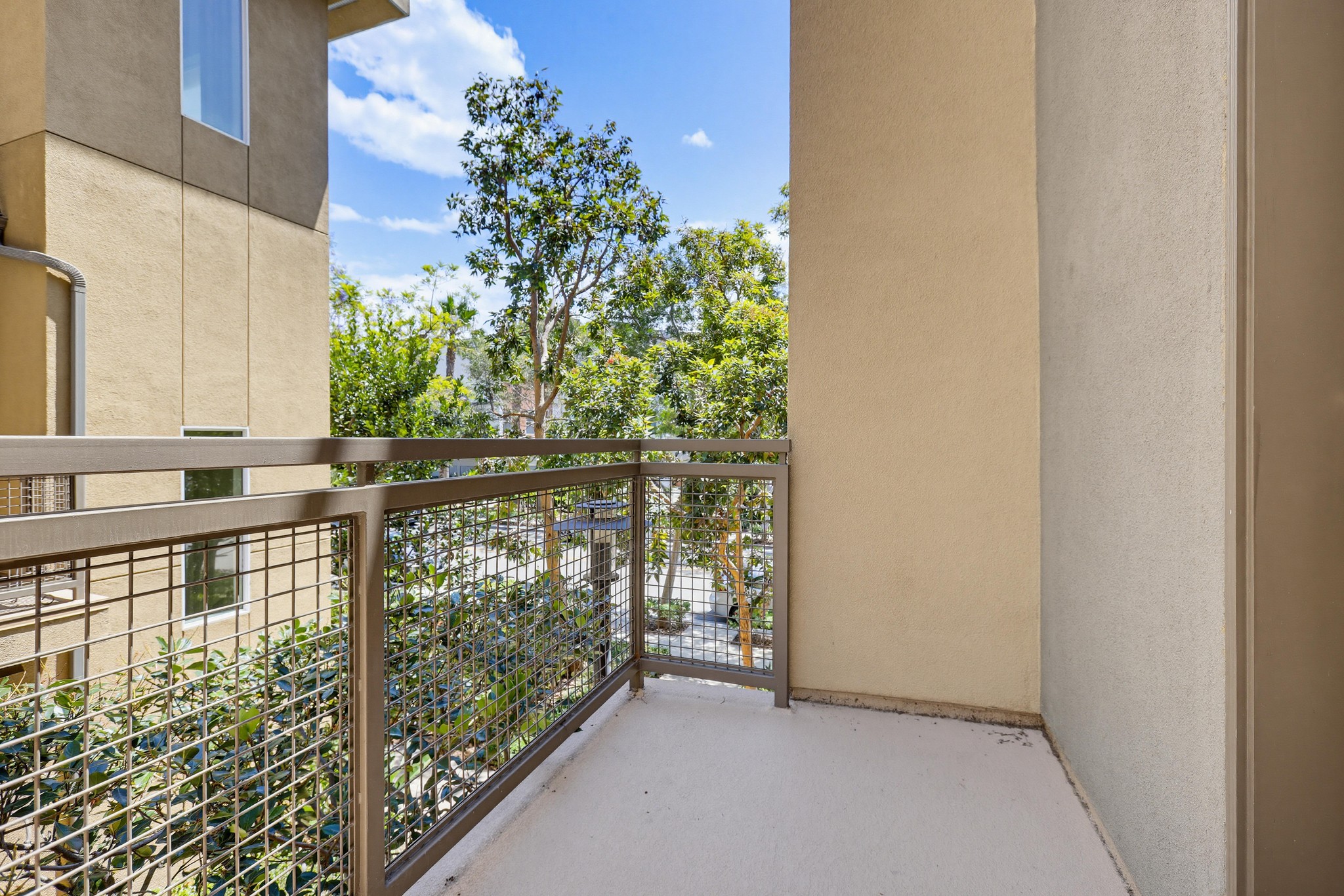 Virtual tour photo 49 of 60 for 587 Rockefeller