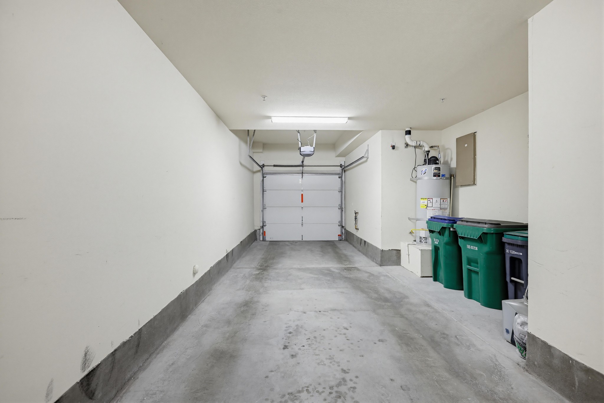 Virtual tour photo 55 of 60 for 587 Rockefeller