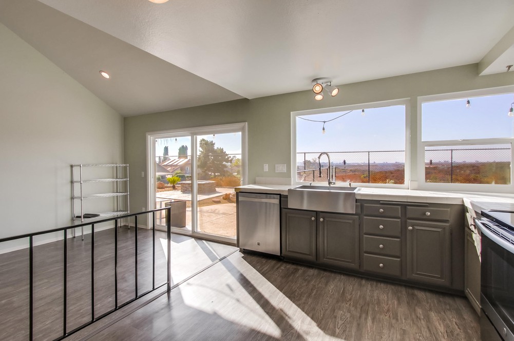 Virtual tour photo 12 of 43 for 5870 Despejo Pl