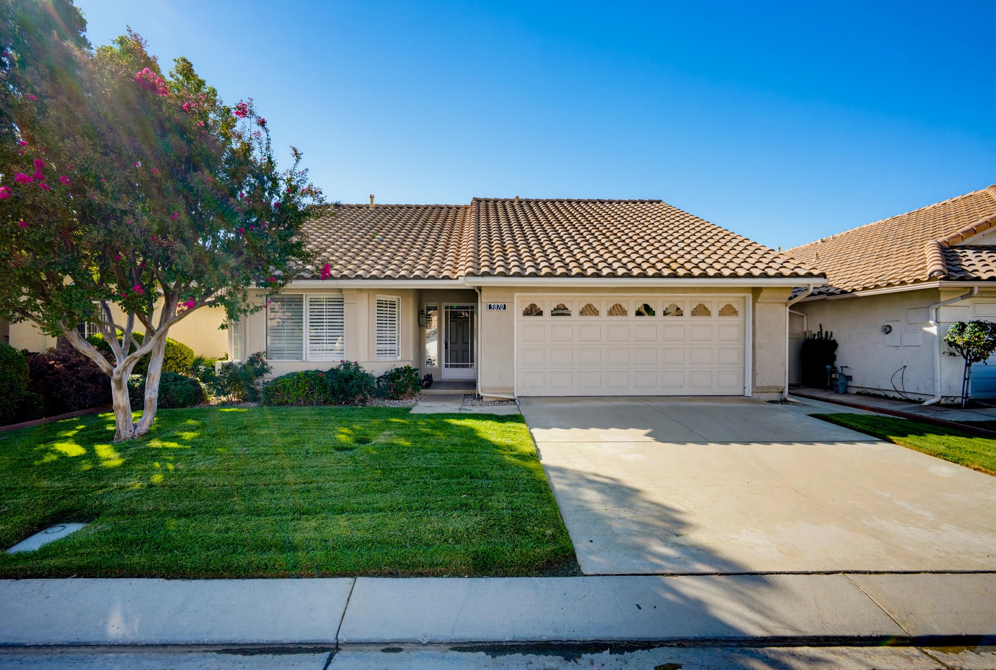 Virtual tour photo 1 of 56 for 5870 Oakmont Dr