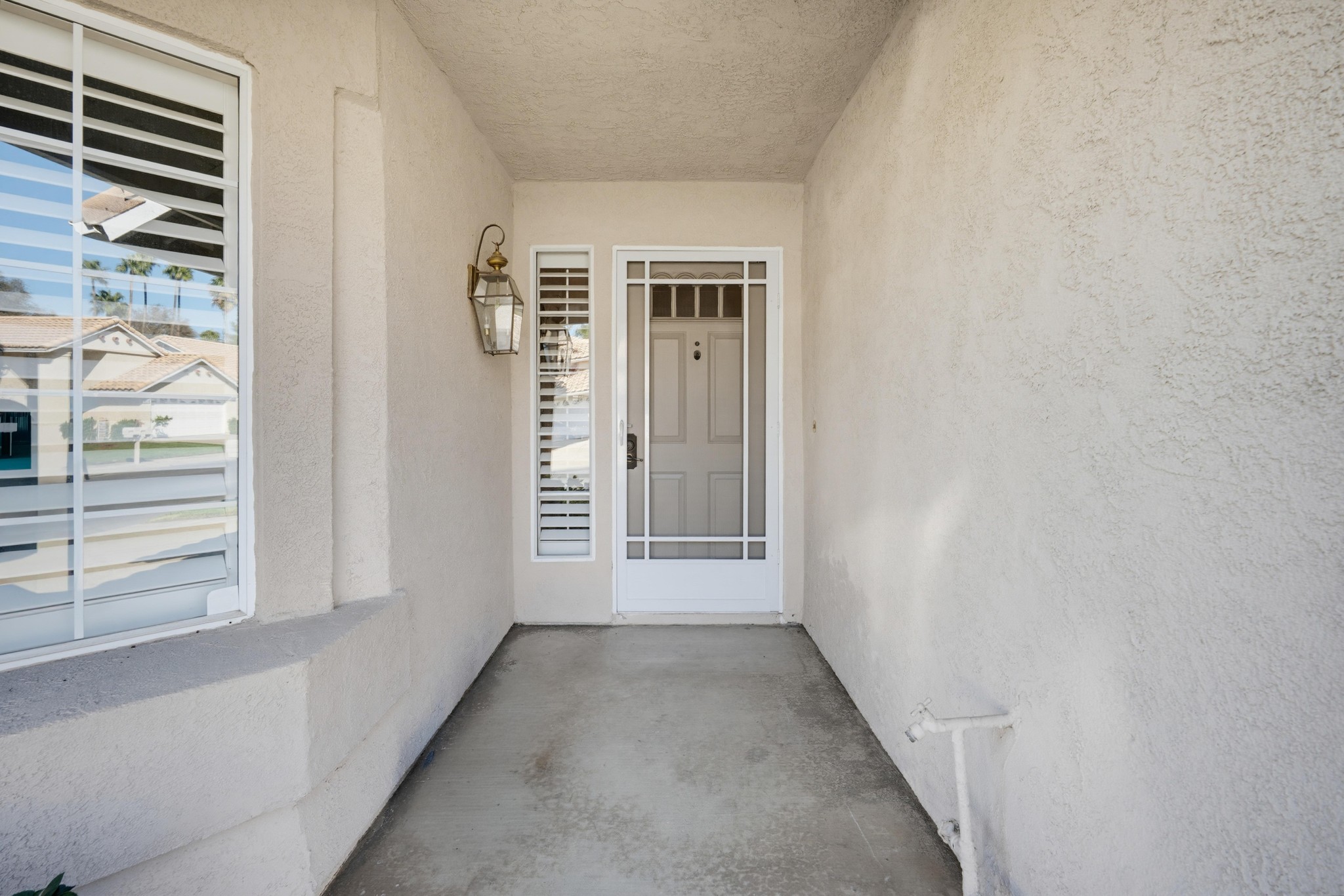 Virtual tour photo 5 of 56 for 5870 Oakmont Dr