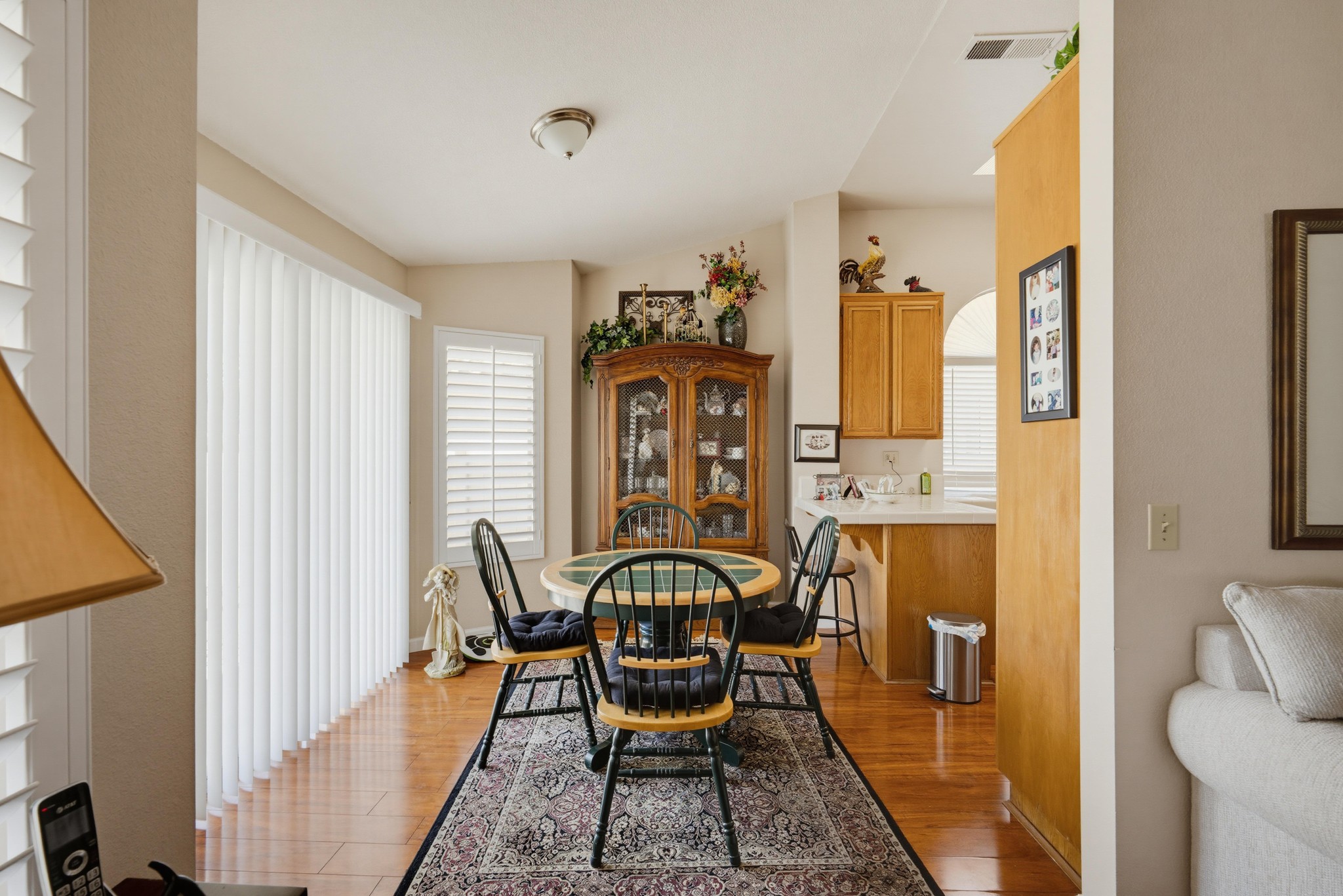 Virtual tour photo 10 of 56 for 5870 Oakmont Dr
