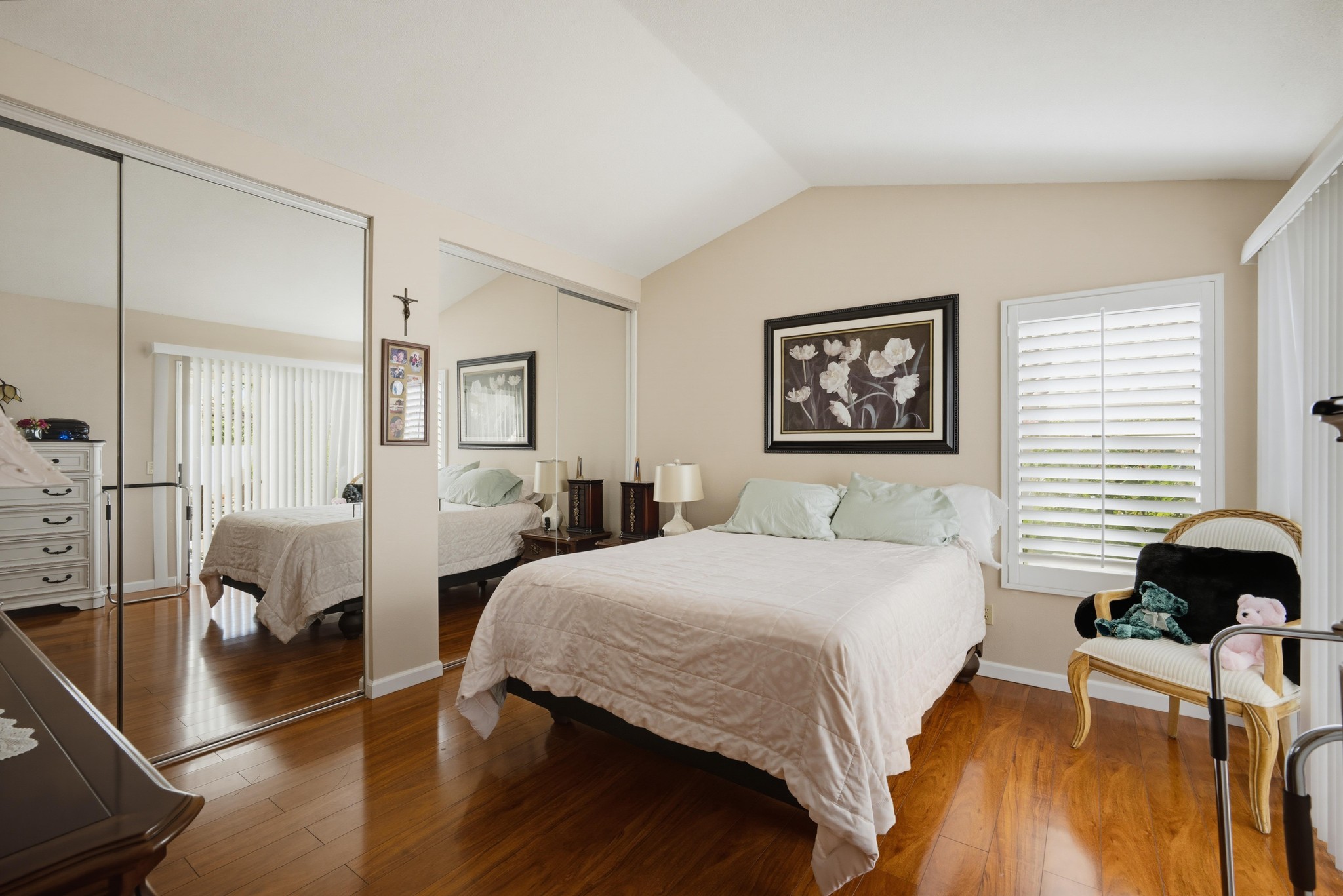 Virtual tour photo 23 of 56 for 5870 Oakmont Dr