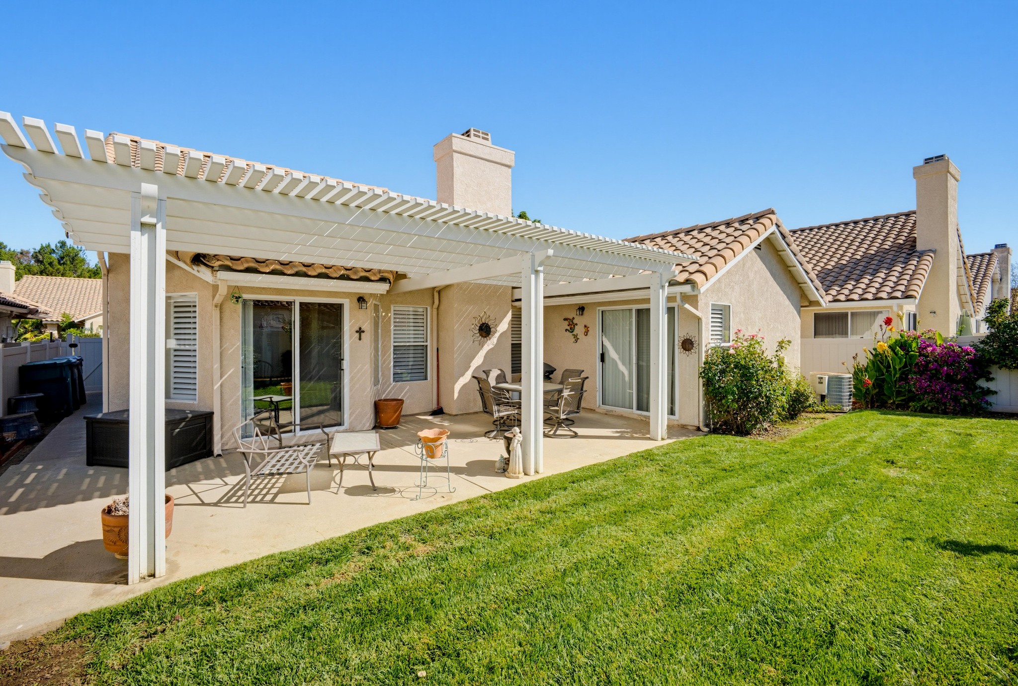 Virtual tour photo 32 of 56 for 5870 Oakmont Dr