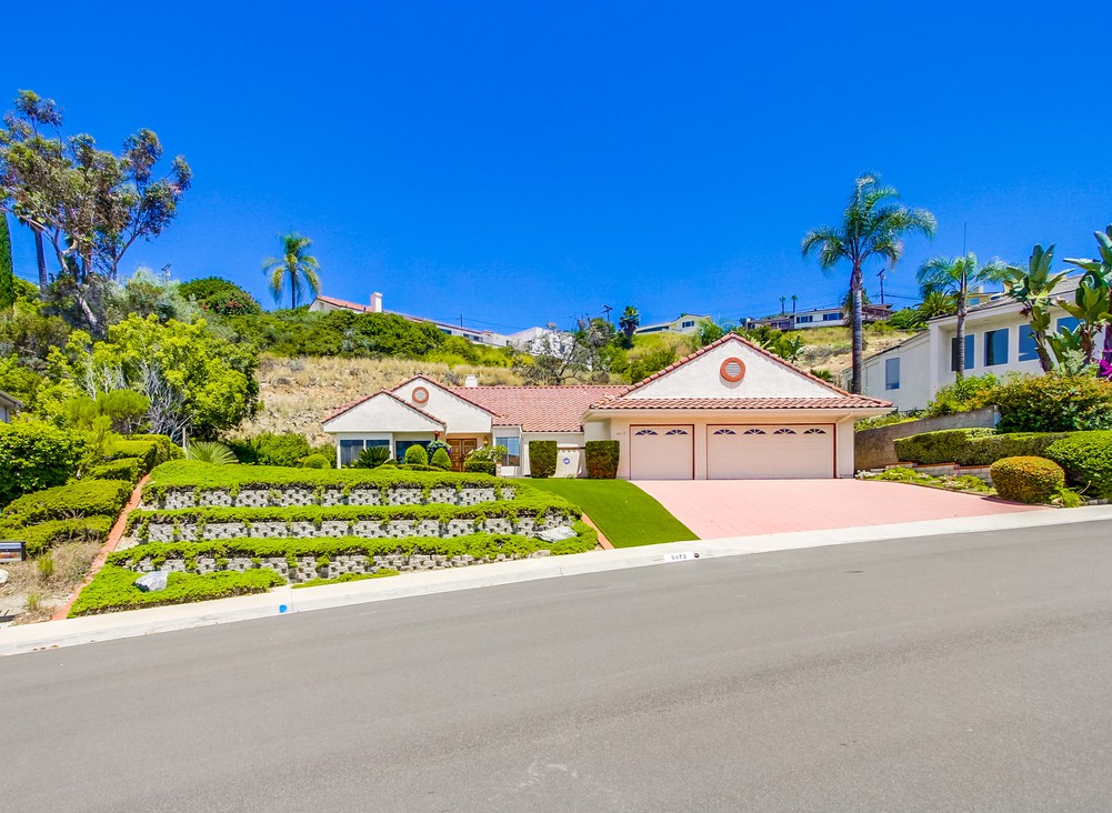 Virtual tour photo 1 of 77 for 5872 Ciudad Leon Ct