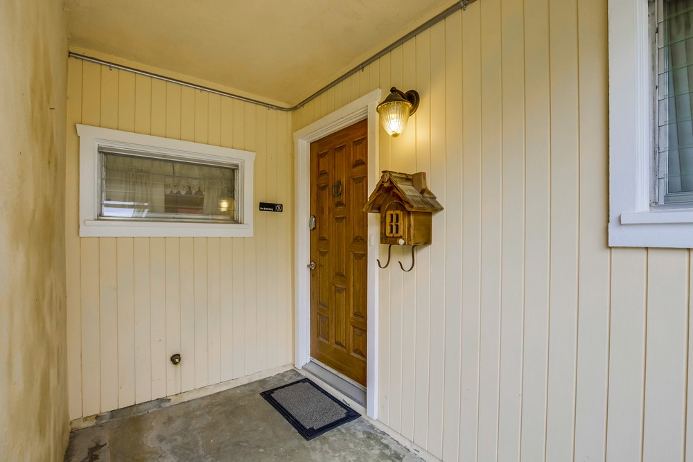 Virtual tour photo 6 of 49 for 5872 Haber St