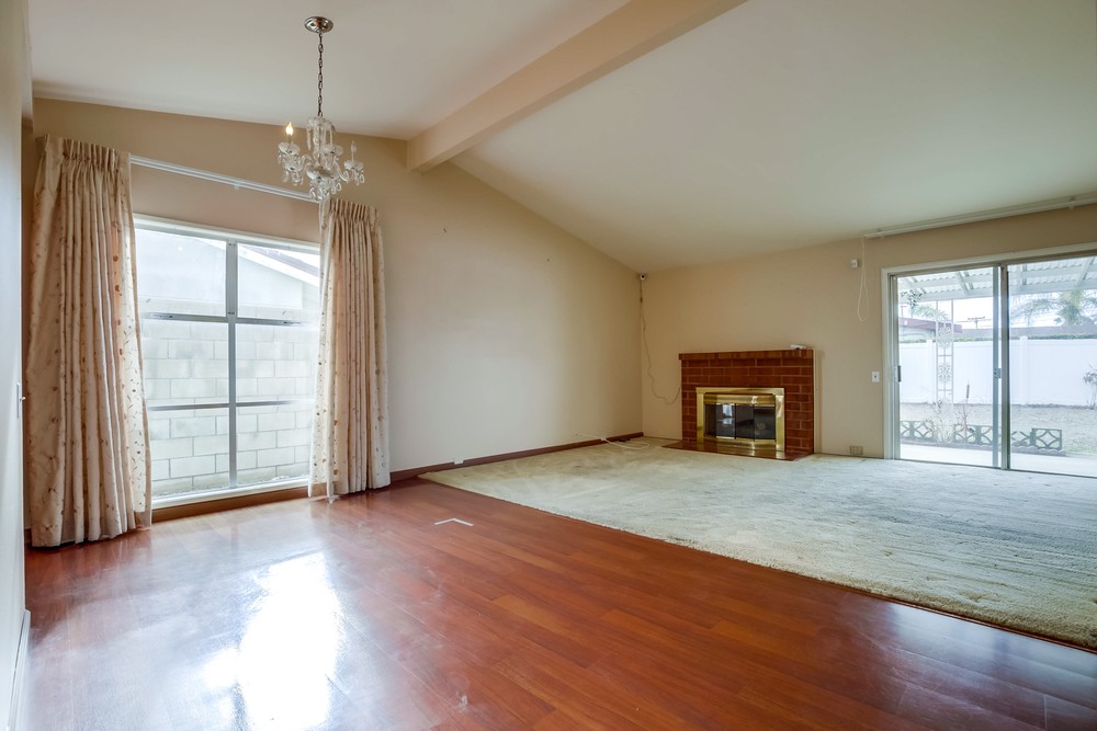 Virtual tour photo 7 of 49 for 5872 Haber St