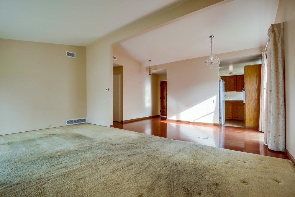 Virtual tour photo 10 of 49 for 5872 Haber St