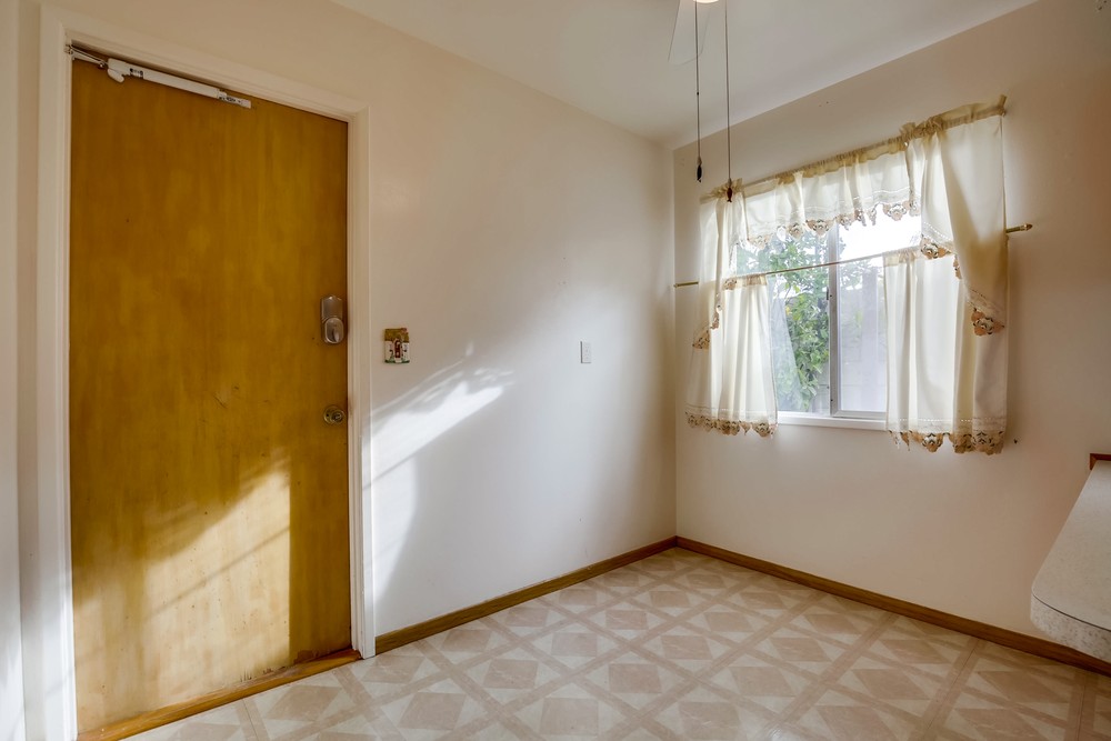 Virtual tour photo 17 of 49 for 5872 Haber St