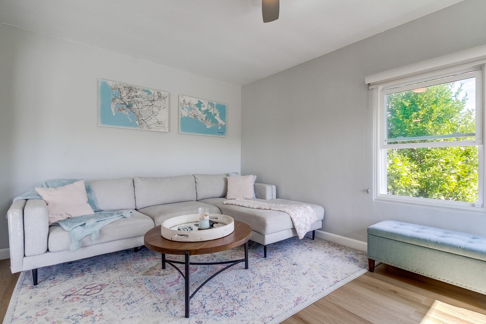 Virtual tour photo 8 of 51 for 5880 Adelaide Ave